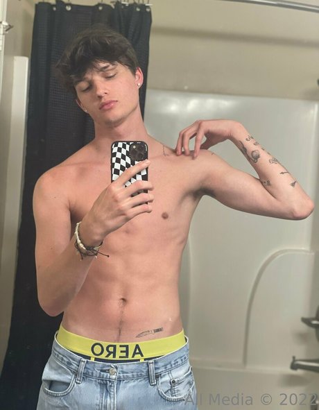 Alasti lekkinud OnlyFans-i pilt Notgavinn