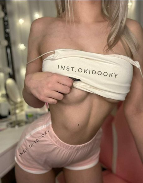 Nahá fotka uniklých OnlyFans od Okidooky