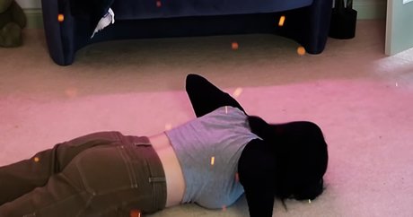 Nahá fotka uniklých OnlyFans od Chadchad