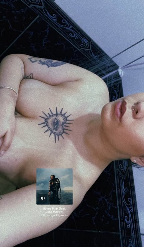 Обнаженная фотография утечки OnlyFans от Privisis2u