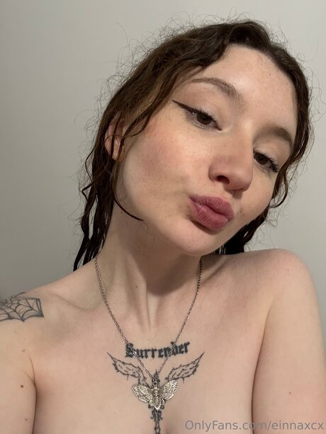 Nahá fotka uniklých OnlyFans od Einnaxcx