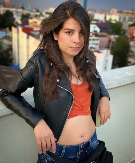 Alasti lekkinud OnlyFans-i pilt Minynaranja