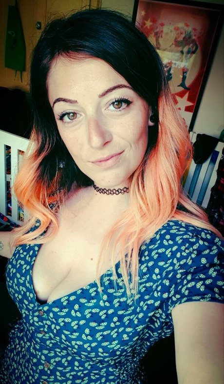 Обнаженная фотография утечки OnlyFans от Msvnsfw