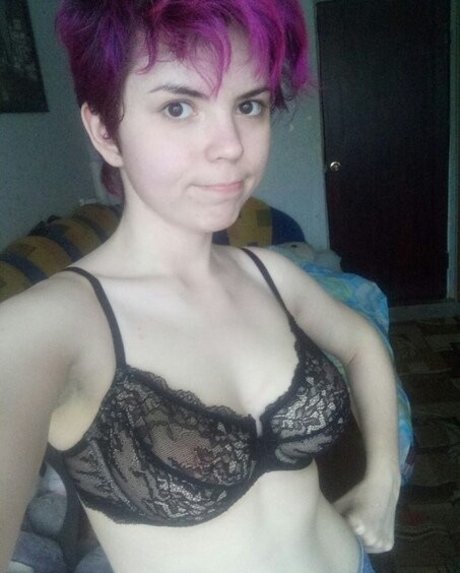 Photo nue de fuite OnlyFans de Kleophina