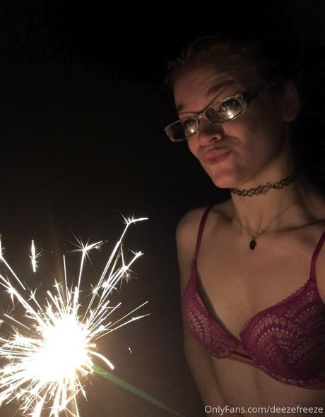 Deezefreeze naked leaks OnlyFans pic