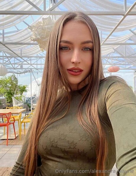 Foto desnuda filtrada de OnlyFans de Alexandra Wayne