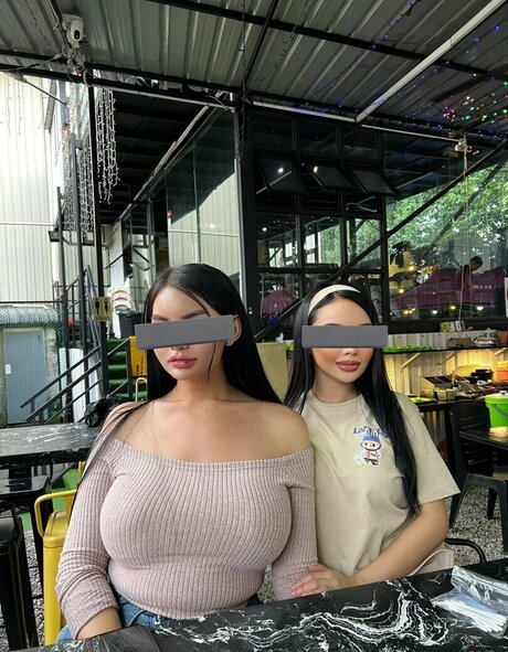 Обнаженная фотография утечки OnlyFans от Baby Qasha