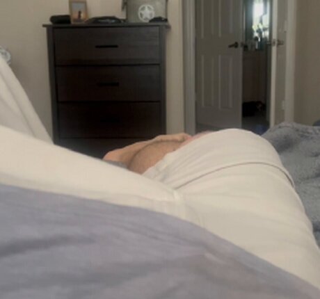 Naken lekkede OnlyFans-bilde av Theroseypawg