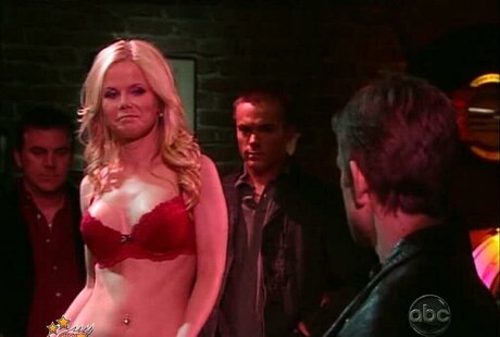 Crystal Hunt OnlyFans泄露裸照