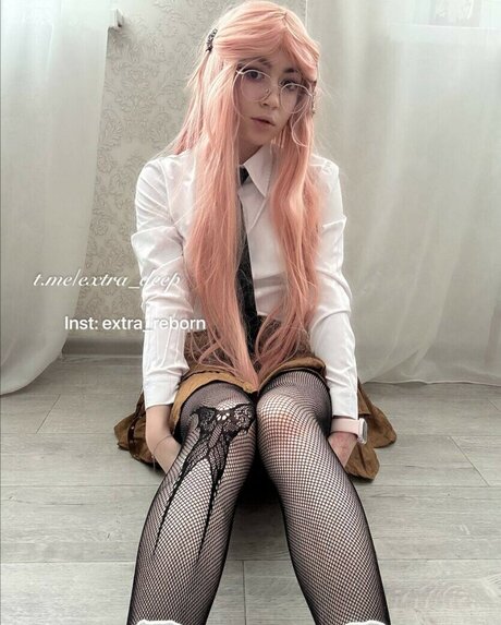 OnlyFans-model Extrachka