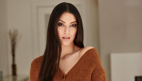 Nahá fotka uniklých OnlyFans od Rebecca Mir