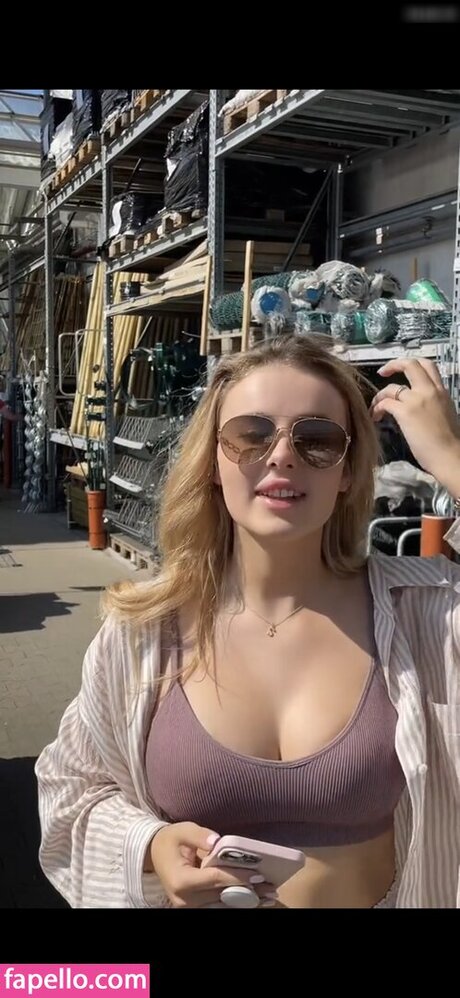 Nacktes geleaktes OnlyFans-Foto von Eyfreundin