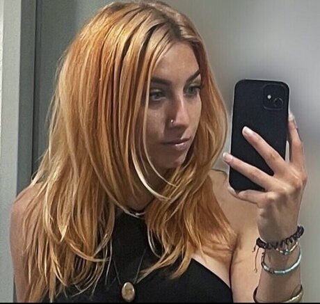 Nacktes geleaktes OnlyFans-Foto von Limalinae