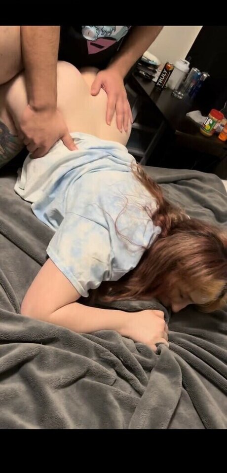 Foto desnuda filtrada de OnlyFans de Penguinh0e