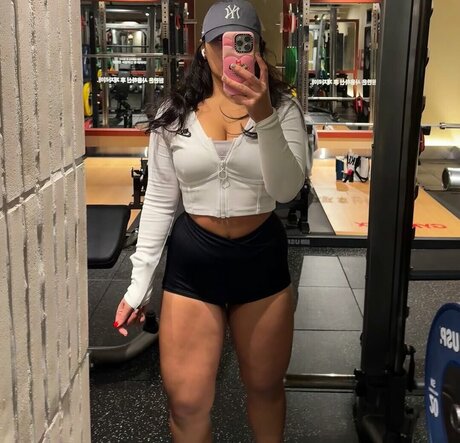 Naken läckt OnlyFans-bild av Happywoony