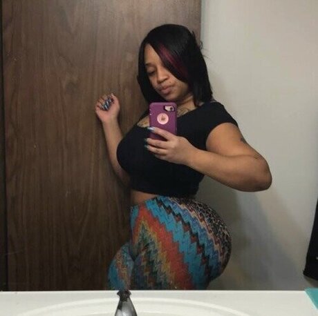 Foto desnuda filtrada de OnlyFans de Juicy The Body