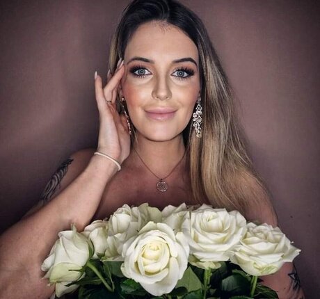 Xmaliyahx naked leaks OnlyFans pic