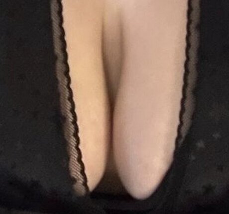 Naakte gelekte OnlyFans-foto van Nyyxxii