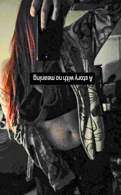 Naken läckt OnlyFans-bild av Endraexe