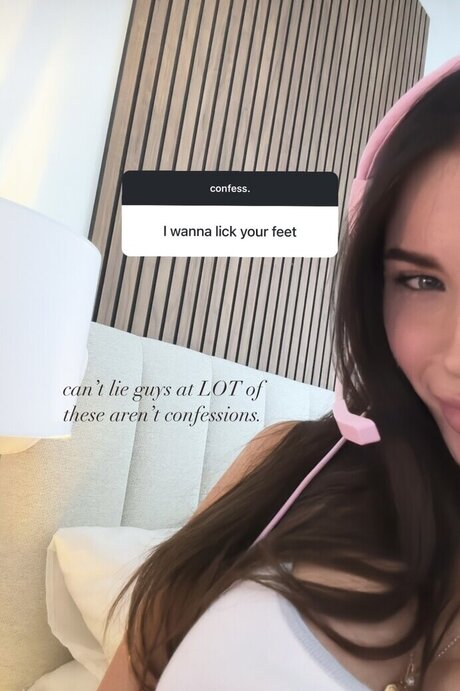 Alasti lekkinud OnlyFans-i pilt Clarissa Bea