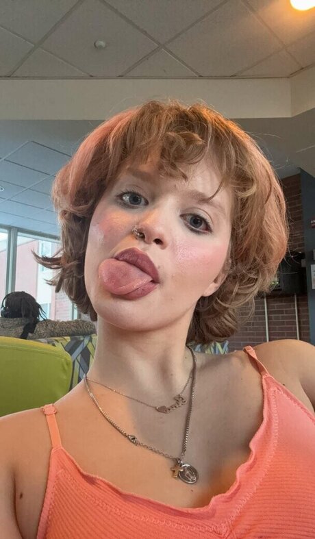 Naken lekkede OnlyFans-bilde av Gina Lynn