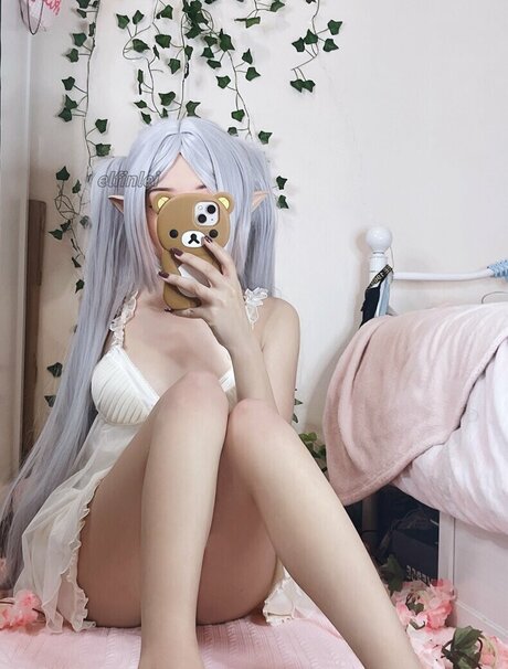 Foto di nudo di fuga di OnlyFans di Elfinlei