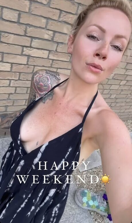 Naken lekkede OnlyFans-bilde av Denise Schwitalle