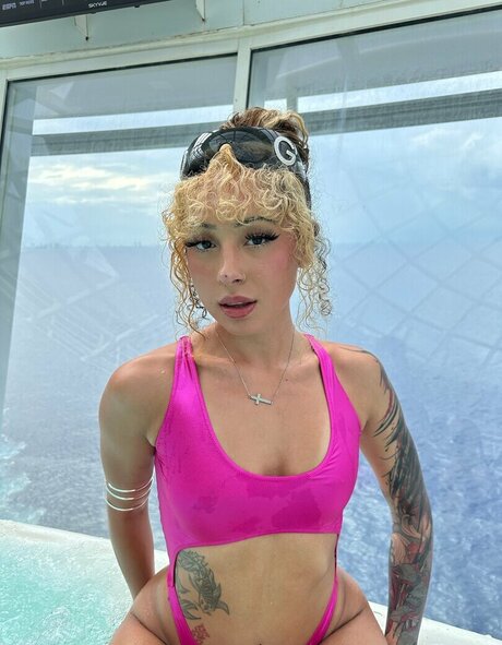 OnlyFans-model Lizziefreakz