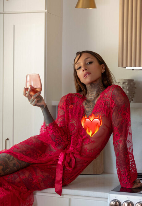 Nahá fotka uniklých OnlyFans od Cleo Petra