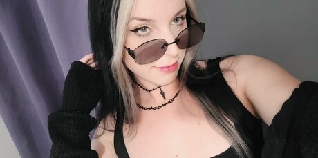 Nacktes geleaktes OnlyFans-Foto von Cheienmi