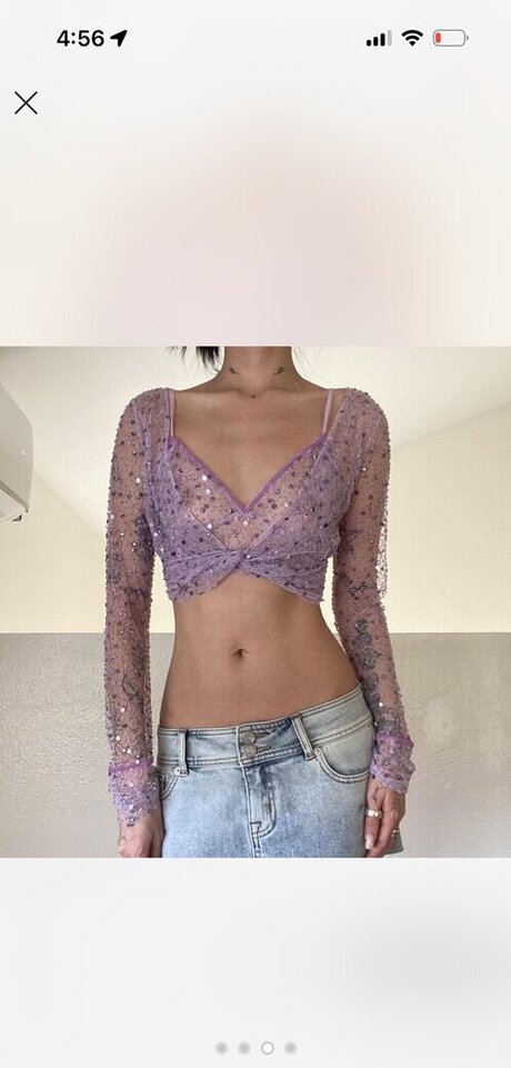 Naken läckt OnlyFans-bild av Coco Huang