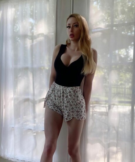 Naken lekkede OnlyFans-bilde av Alaina Taylor