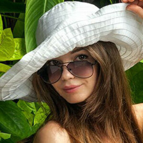 Ekaterina Kotenova OnlyFansリークヌード写真