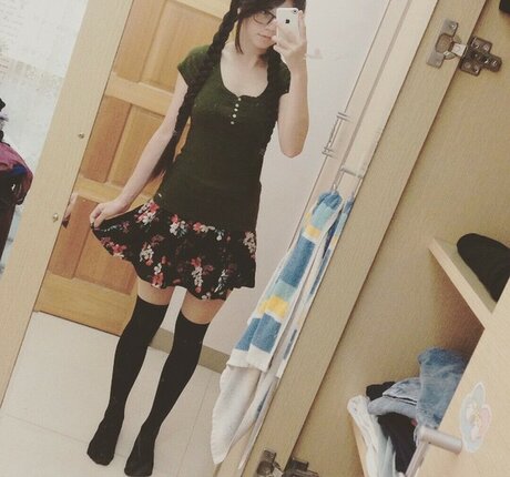 Foto di nudo di fuga di OnlyFans di Path Wei 