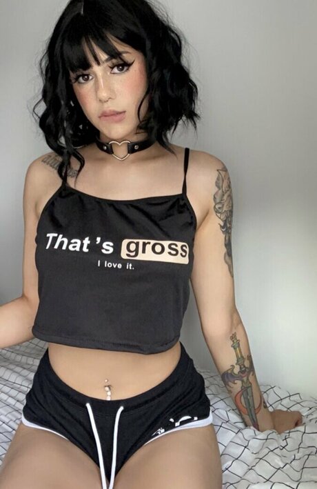 OnlyFans-model Ne0nprincess