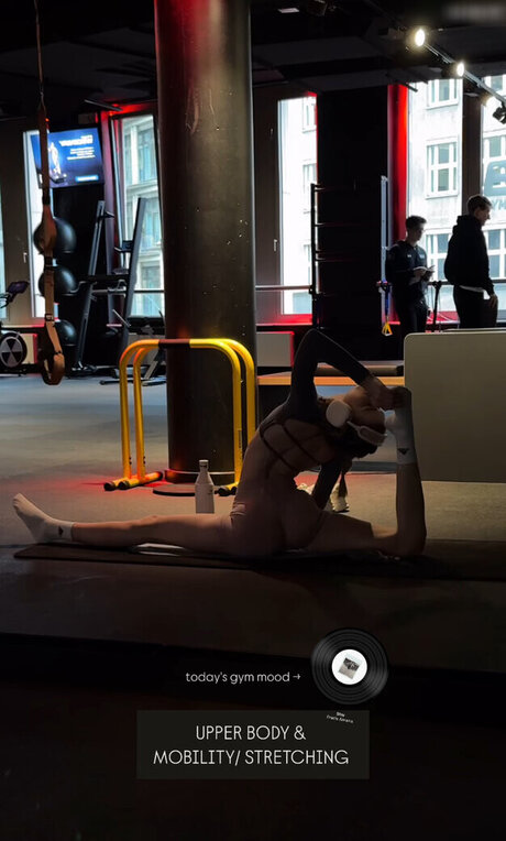 Nacktes geleaktes OnlyFans-Foto von Lea Peach