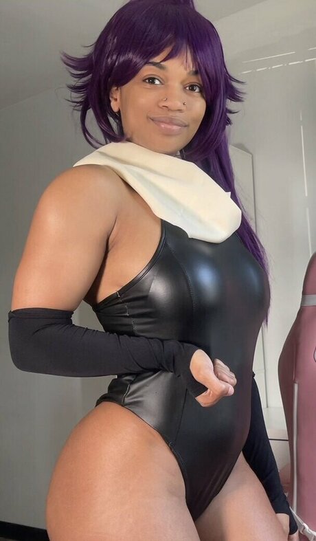 Alasti lekkinud OnlyFans-i pilt Itzmelanin