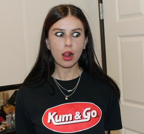 Naken lekkede OnlyFans-bilde av Carly Mclellan