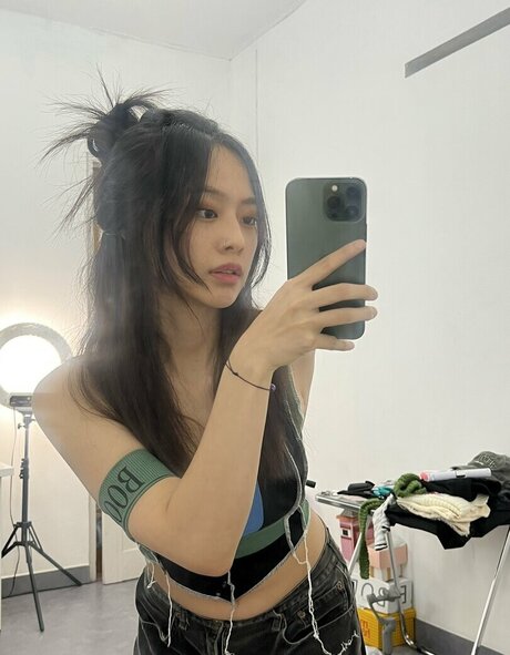 Naken lekkede OnlyFans-bilde av Miceraa