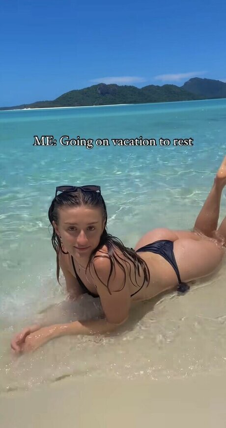 Photo nue de fuite OnlyFans de Rhiannonhikes