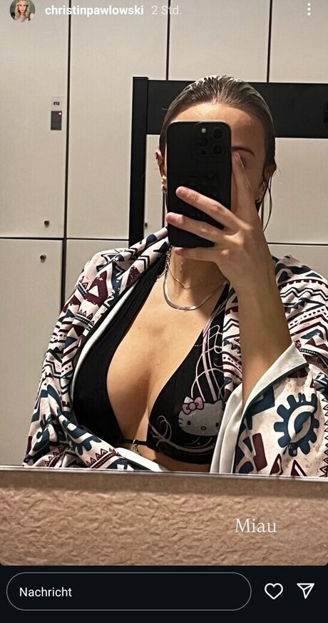 Naken lekkede OnlyFans-bilde av Christin Pawlowski