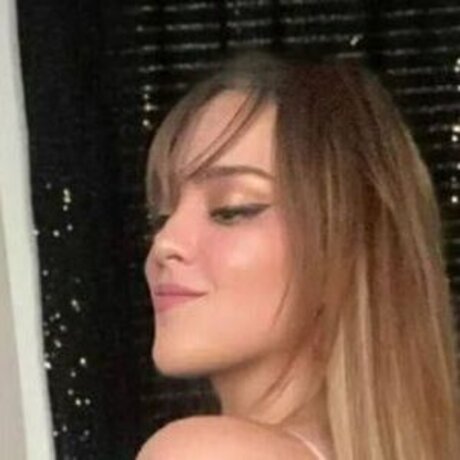 Alasti lekkinud OnlyFans-i pilt Hazel Irai