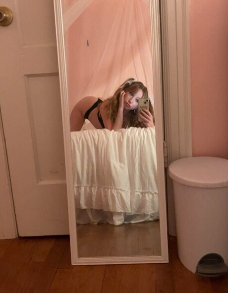 Prettyemprinces naked leaks OnlyFans pic