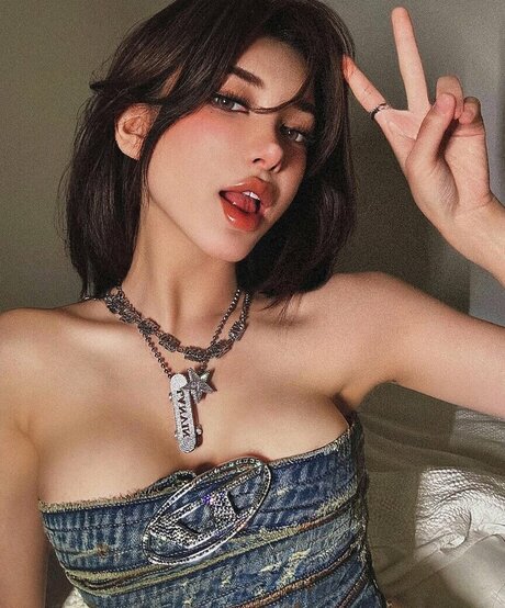 Foto di nudo di fuga di OnlyFans di Kana1998