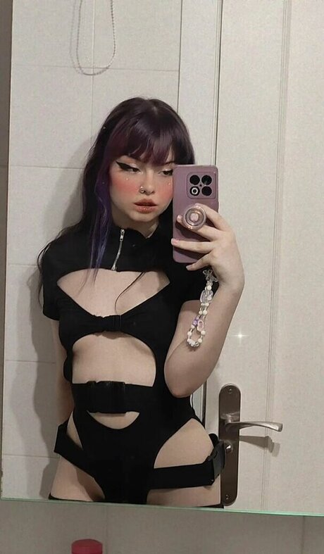 Nahá fotka uniklých OnlyFans od Theakaleina