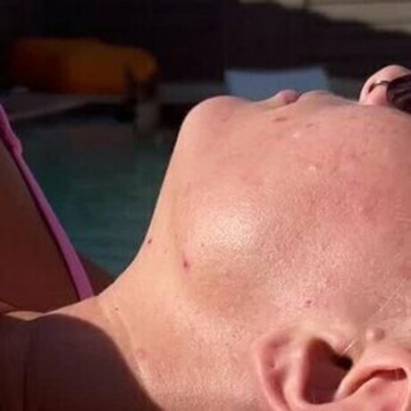 Naken lekkede OnlyFans-bilde av Mrsoverlander