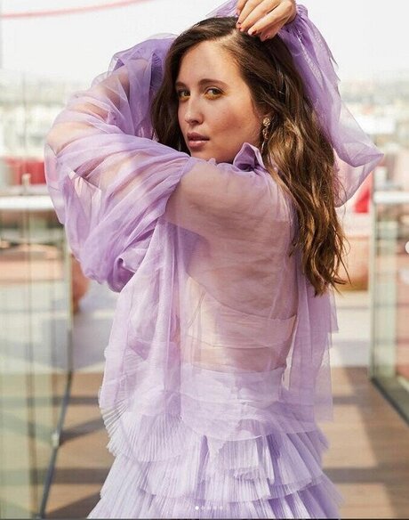 Alice Merton naked leaks OnlyFans pic