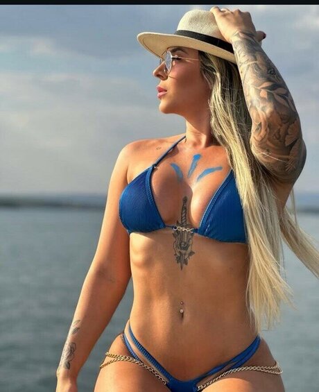 Nacktes geleaktes OnlyFans-Foto von Iamleeandra