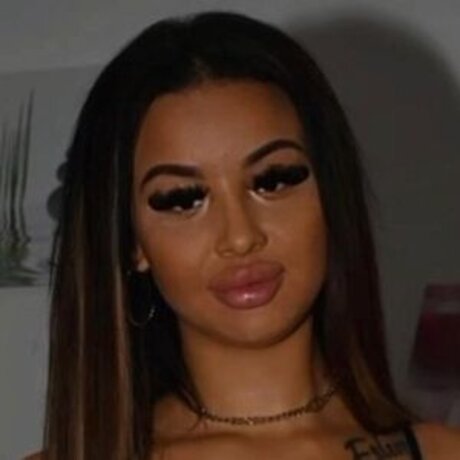 Saragbs OnlyFans泄露裸照