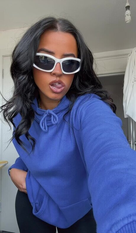 Nahá fotka uniklých OnlyFans od Casey Penmann